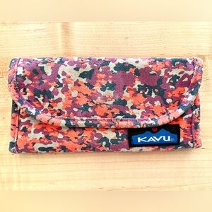 KAVU Big Spender tri-fold wallet in “West Winds"